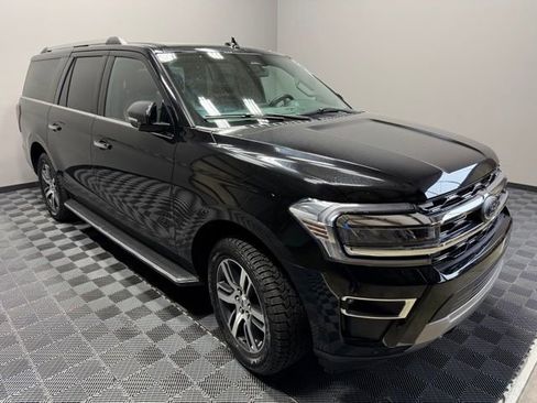 Used 2023 Ford Expedition Max Limited image 2