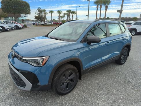 New 2026 Volkswagen Taos S image 14