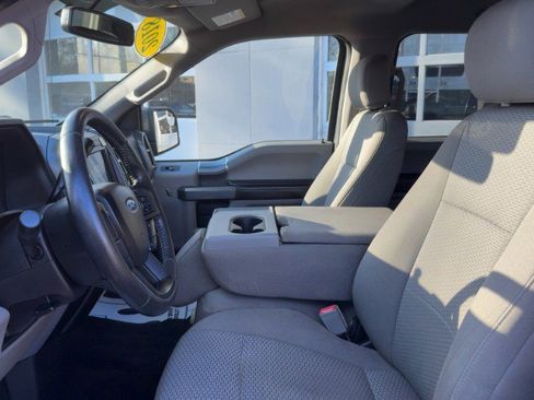 Used 2018 Ford F150 XLT w/ Equipment Group 302A Luxury image 10
