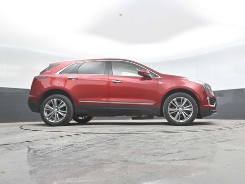 Used 2024 Cadillac XT5 Premium Luxury w/ Technology Package AWD/4WD image 30