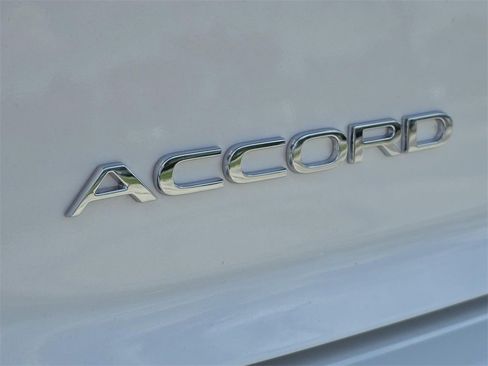 New 2025 Honda Accord SE image 11
