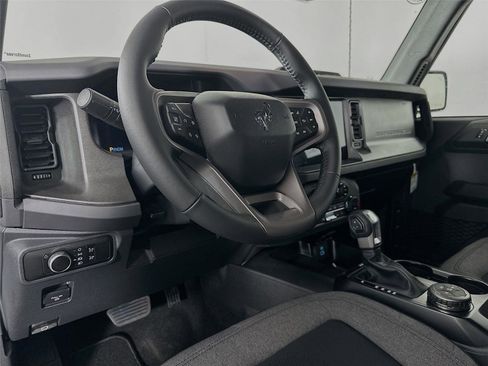 New 2025 Ford Bronco Big Bend image 9