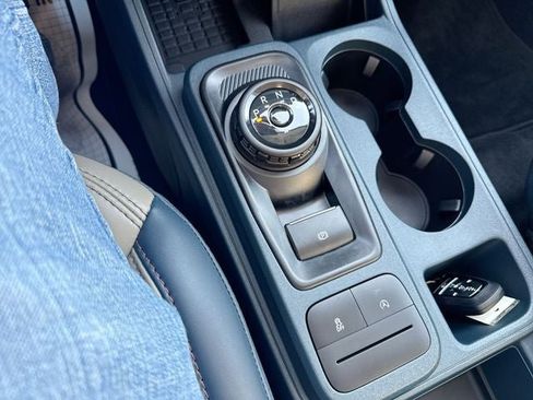 New 2025 Ford Maverick Lariat w/ 4K Tow Package image 20