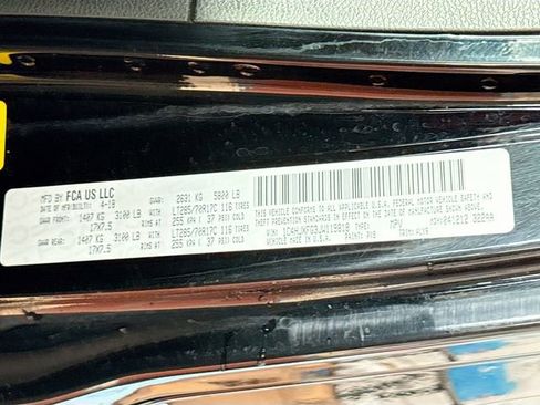 Used 2018 Jeep Wrangler Unlimited Rubicon w/ Dual Top Group image 31