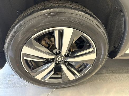 Used 2021 Nissan Rogue SL AWD/4WD image 8