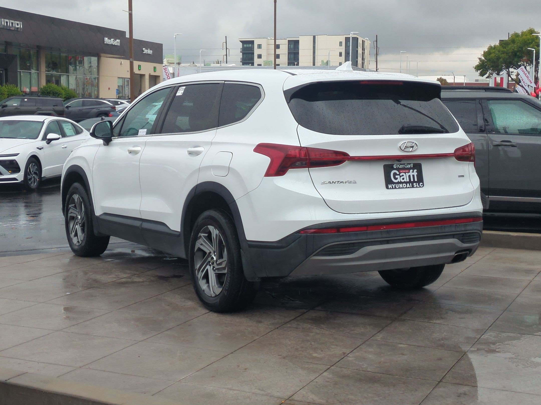 Used 2022 Hyundai Santa Fe SE AWD/4WD image 7