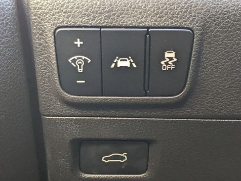 Used 2023 Kia K5 LXS image 17