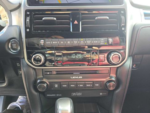 Used 2023 Lexus GX 460 Luxury image 27