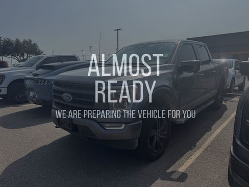 Used 2022 Ford F150 Lariat w/ Equipment Group 502A High AWD/4WD image 2
