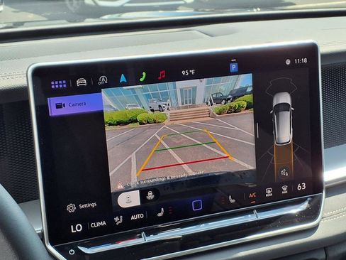 New 2025 Volkswagen Tiguan SE image 16