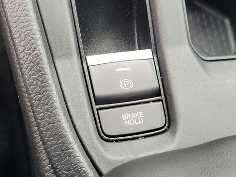 Used 2023 Honda Accord EX image 16
