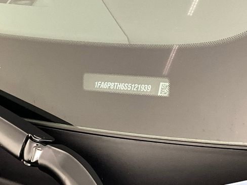 Used 2025 Ford Mustang Coupe image 22