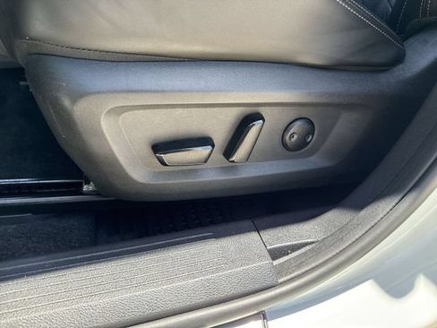 Used 2026 Nissan Rogue Platinum w/ Platinum Premium Package AWD/4WD image 19