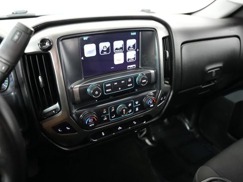 Used 2018 Chevrolet Silverado 1500 LT w/ All Star Edition AWD/4WD image 18