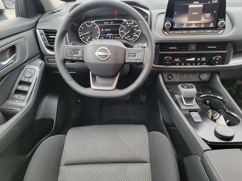 New 2026 Nissan Rogue SV AWD/4WD image 28