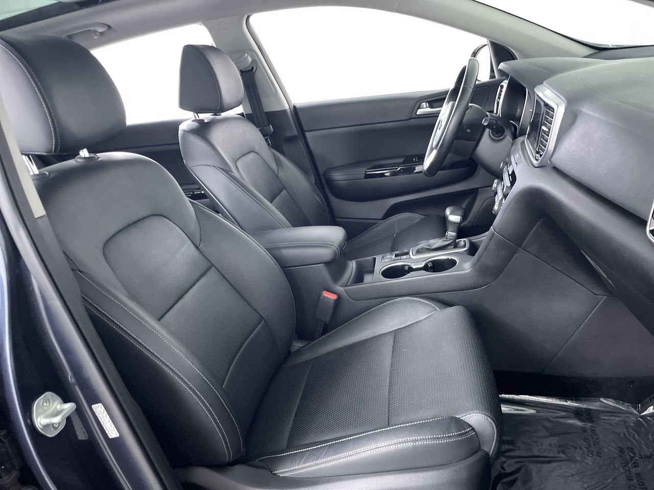 Used 2020 Kia Sportage EX w/ Option Group 15 AWD/4WD image 25
