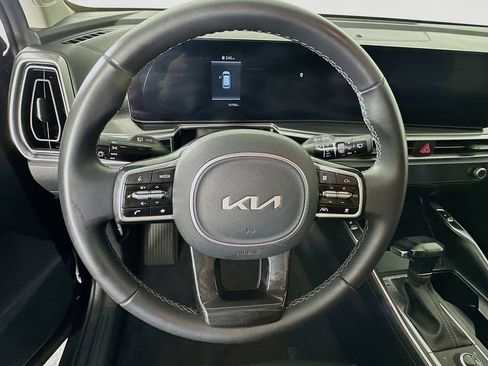 Certified 2025 Kia Sorento S AWD/4WD image 23