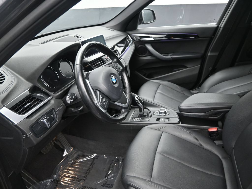 Used 2021 BMW X1 sDrive28i w/ Convenience Package FWD image 11