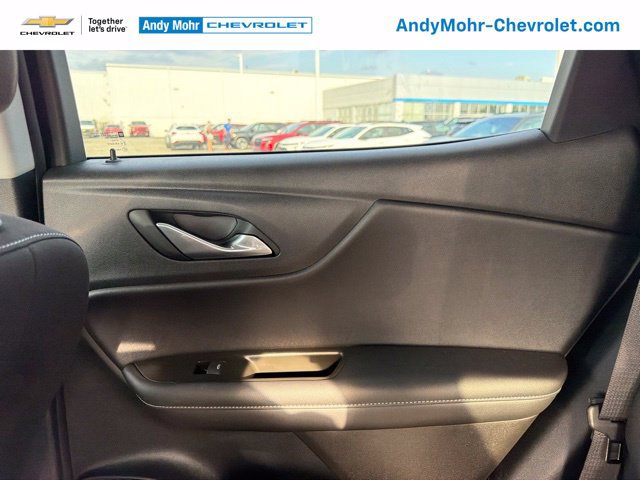 Used 2024 Chevrolet Blazer LT w/ Driver Confidence Package FWD image 32