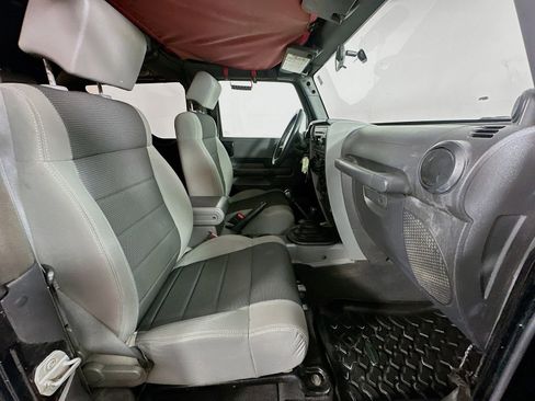 Used 2007 Jeep Wrangler X AWD/4WD image 24