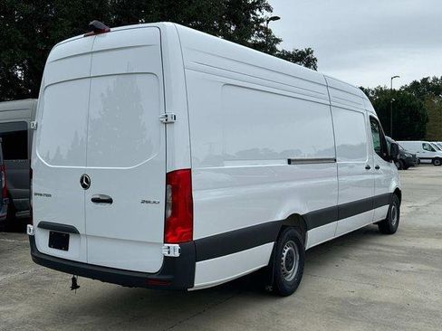 New 2025 Mercedes-Benz Sprinter 2500 image 7