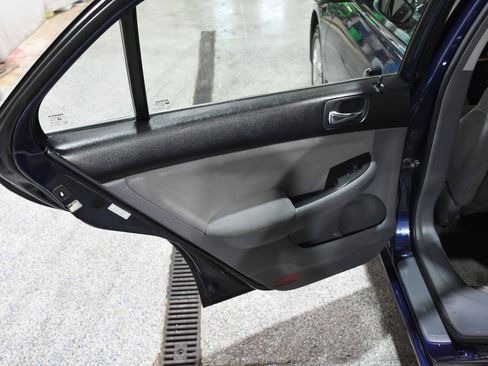 Used 2007 Honda Accord SE image 40