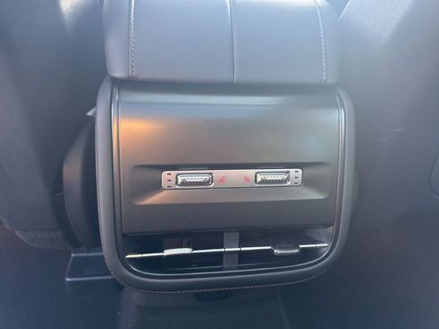 New 2026 Lincoln Nautilus Premier w/ Equipment Group 102A image 24