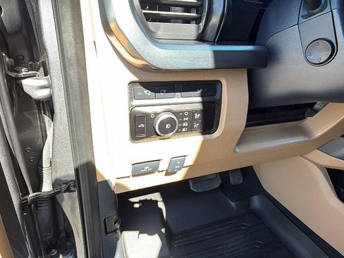 Used 2023 Ford F350 Lariat w/ Lariat Ultimate Package AWD/4WD image 32