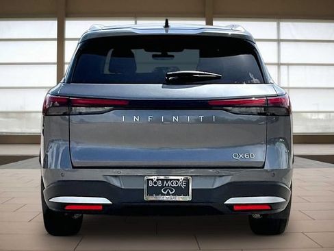 Used 2026 INFINITI QX60 Luxe w/ Cargo Package FWD image 4