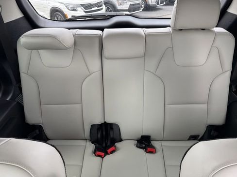 Used 2024 Kia Telluride S w/ S Sunroof Package image 39