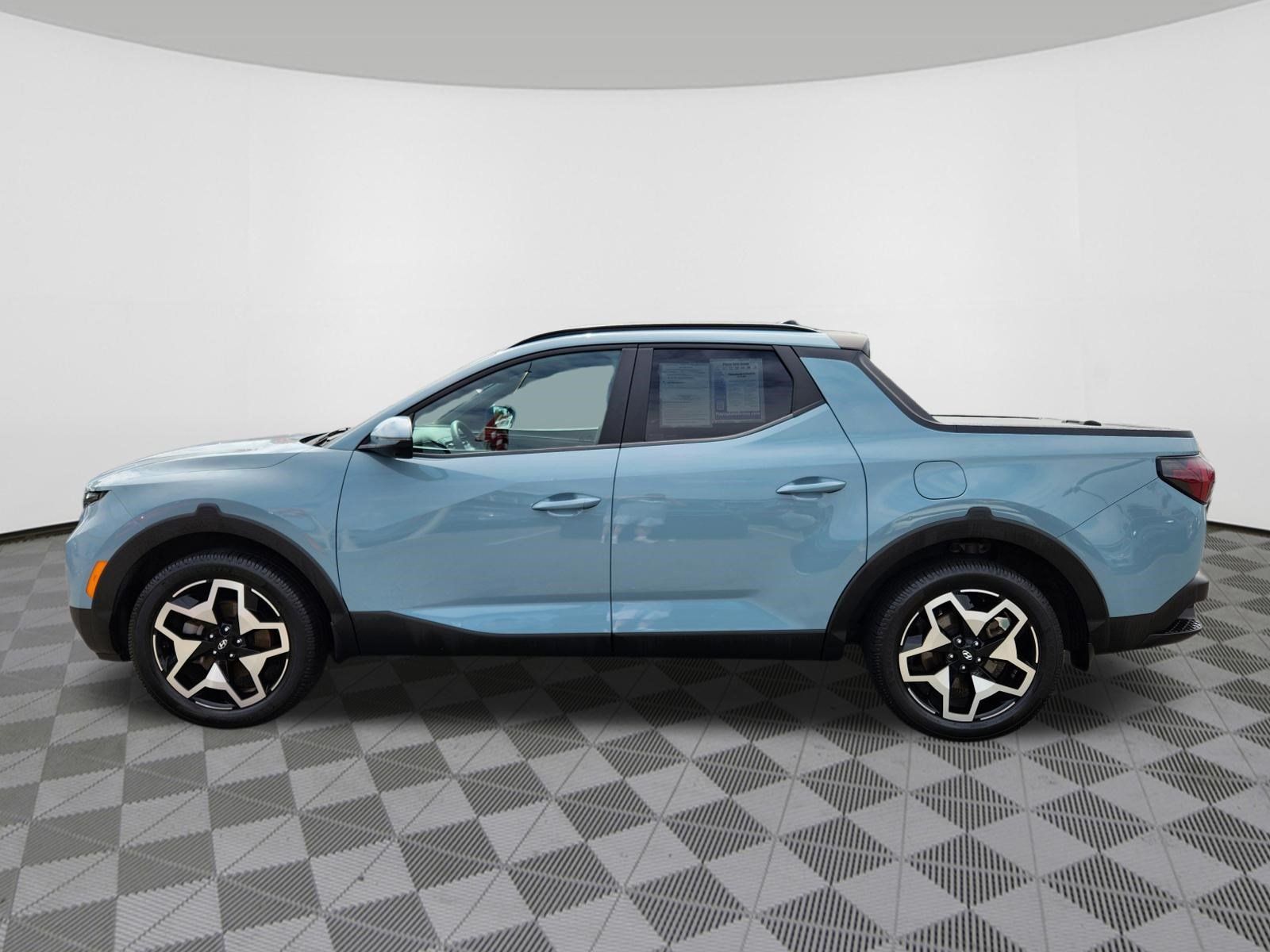 Used 2022 Hyundai Santa Cruz Limited AWD/4WD image 5