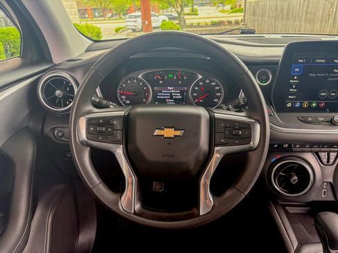 Used 2024 Chevrolet Blazer LT w/ Convenience Package FWD image 25