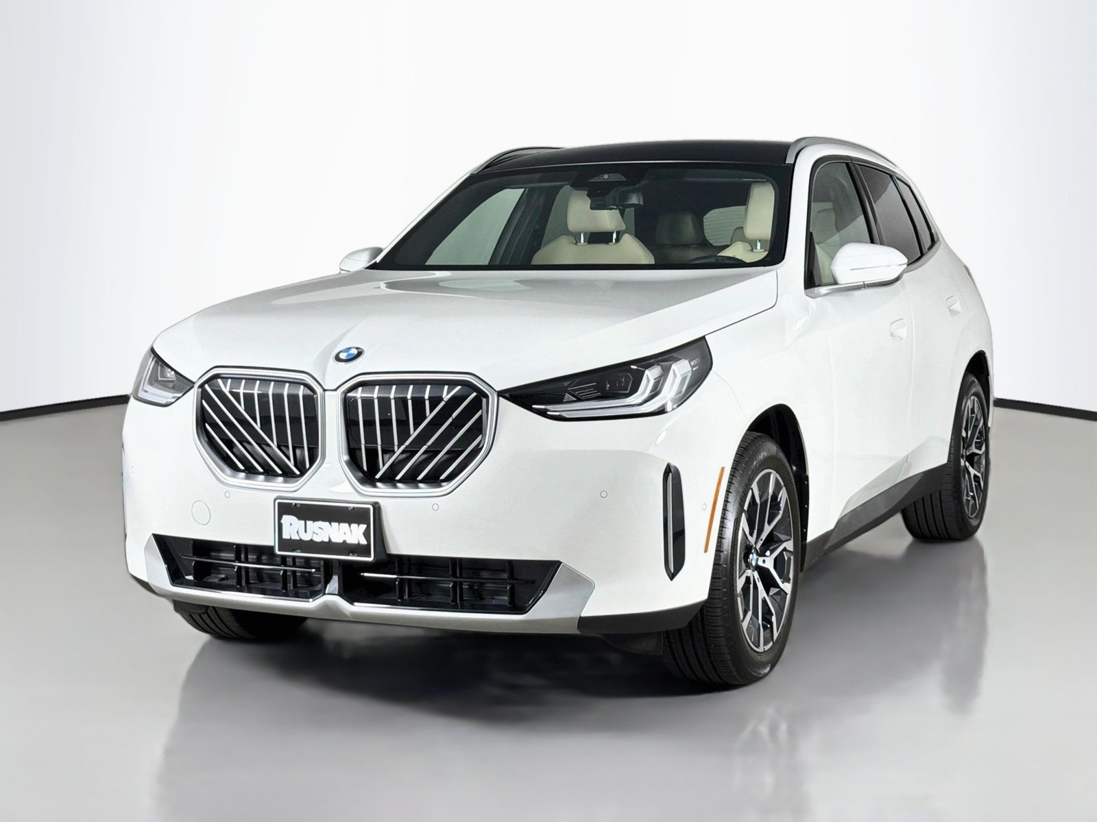 Used 2026 BMW X3 xDrive30i w/ Convenience Package AWD/4WD image 3