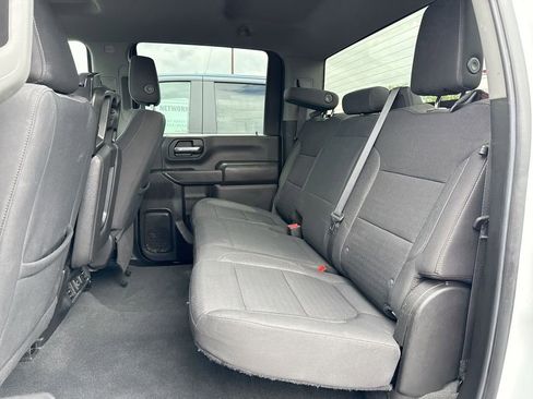 Used 2022 Chevrolet Silverado 2500 LT w/ Convenience Package AWD/4WD image 14