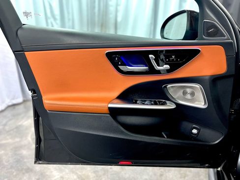 Used 2023 Mercedes-Benz C 300 4MATIC Sedan image 34