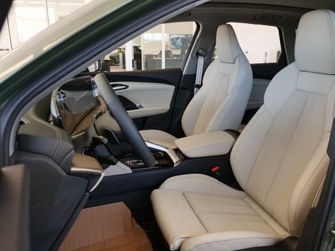 New 2025 Audi Q5 Premium Plus image 10