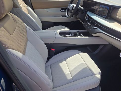 New 2026 Nissan Murano Platinum AWD/4WD image 6