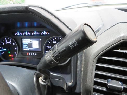 Used 2022 Ford F250 XL w/ Power Equipment Group AWD/4WD image 13