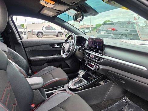Used 2023 Kia Forte GT FWD image 11