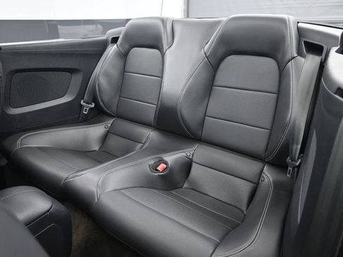 Used 2018 Ford Mustang GT Premium RWD image 26