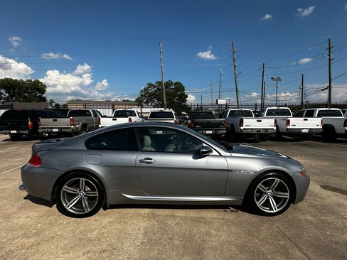 Used 2006 BMW M6 Coupe image 6