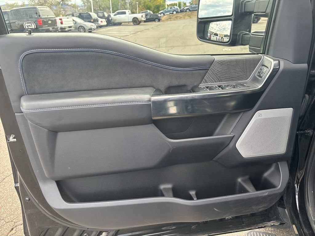 Used 2025 Ford F250 Platinum AWD/4WD image 27