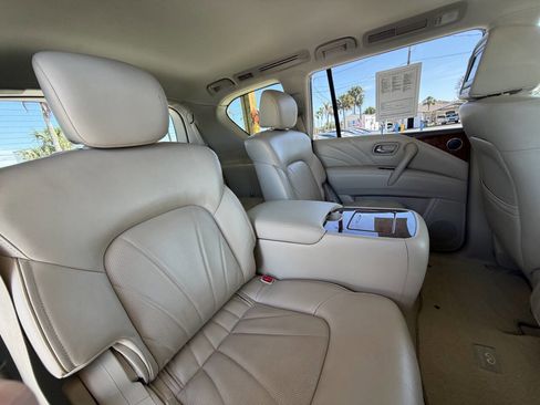 Used 2015 INFINITI QX80 2WD w/ Deluxe Technology Package image 24