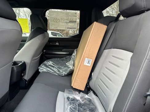 New 2025 Toyota Tacoma TRD Off-Road image 17