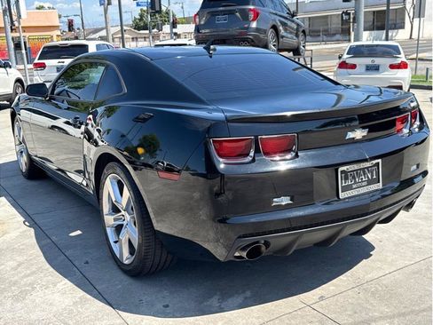 Used 2013 Chevrolet Camaro SS RWD image 5