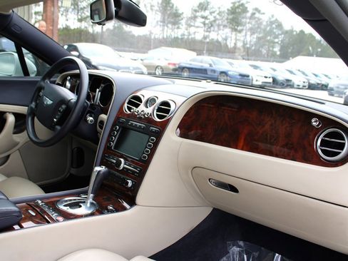 Used 2005 Bentley Continental GT image 15