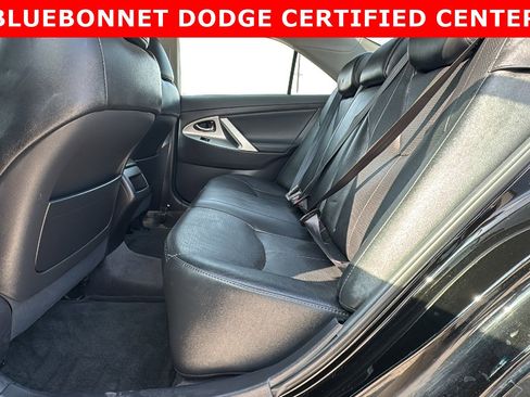 Used 2010 Toyota Camry image 15