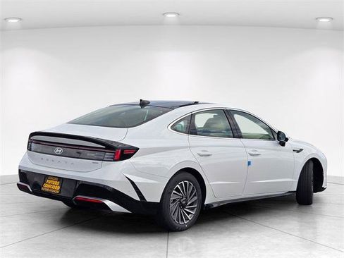 New 2026 Hyundai Sonata Limited image 6