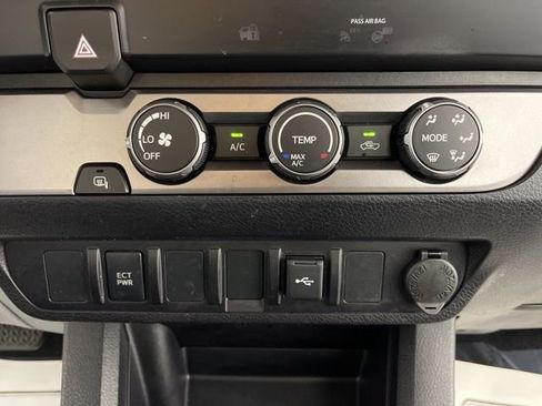 Used 2023 Toyota Tacoma SR5 RWD image 26
