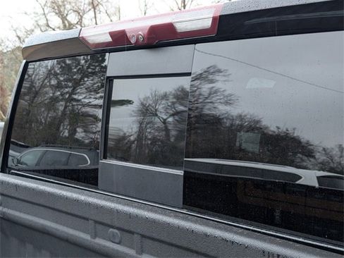 Used 2021 GMC Sierra 1500 Denali w/ Denali Ultimate Package image 11